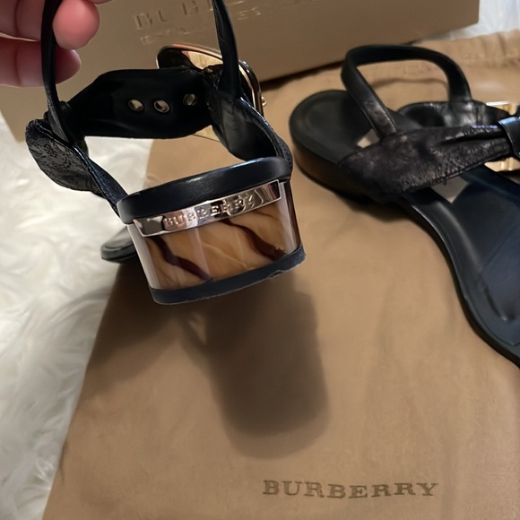 Burberry Sandals - Picture 3 of 4